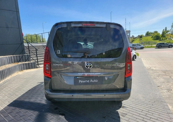 Toyota Proace City Verso cena 140000 przebieg: 21538, rok produkcji 2023 z Rypin małe 596